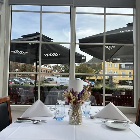 酒店 Birkso Tonderhus 岑讷