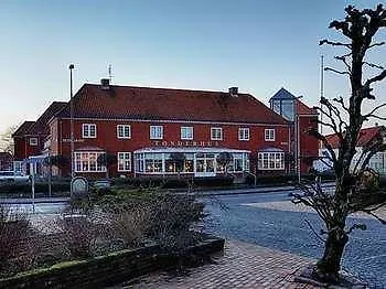 Tonderhus Hotel 3*