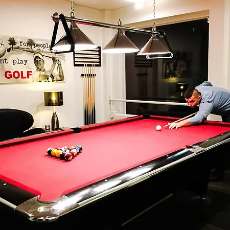 Birkso Tonderhus 酒店 岑讷